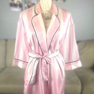 Satin Lounge Robe